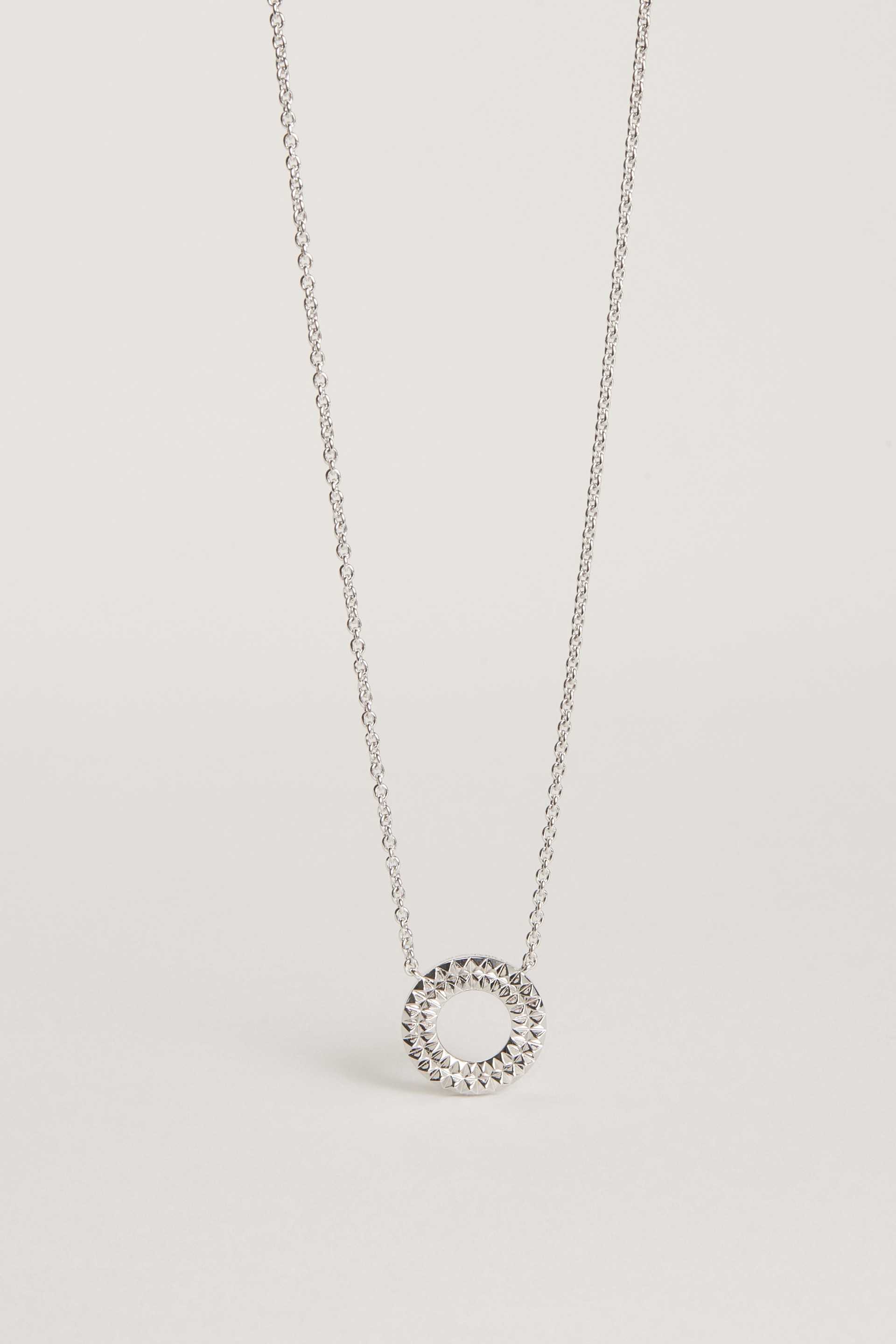 Don't take me for Granted Necklace Double Round White Gold